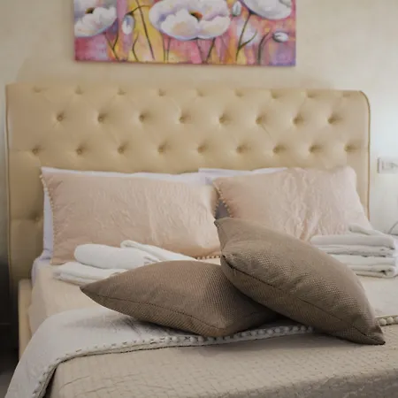 Central Apartments ベッド・アンド・ブレックファスト クロトーネ