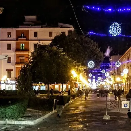 Central Apartments ベッド・アンド・ブレックファスト 4*