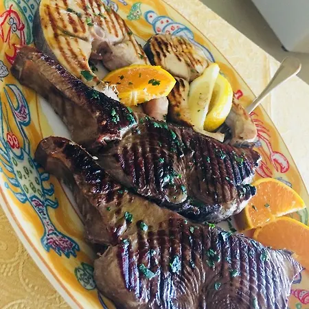 Central Apartments クロトーネ