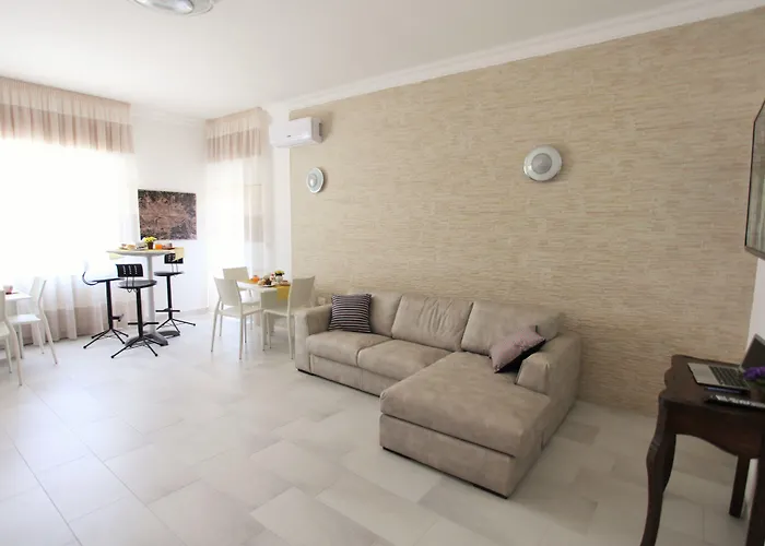 住宿加早餐酒店 Central Apartments 4*