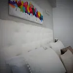 Central Apartments 4* كروتوني