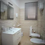 Central Apartments 4*