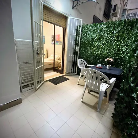 Central Apartments Отель типа 