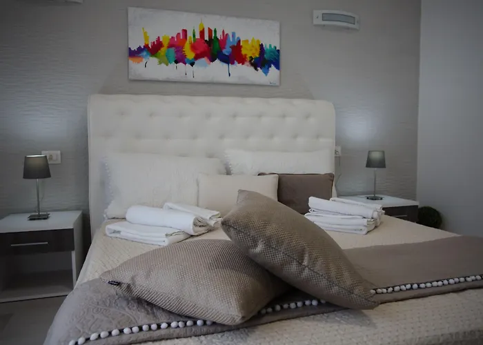 Bed & Breakfast Central Apartments