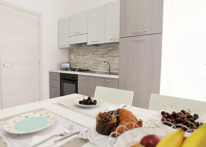 Central Apartments Bed & Breakfast 4*