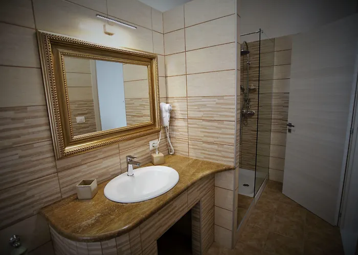 Central Apartments Bed & Breakfast