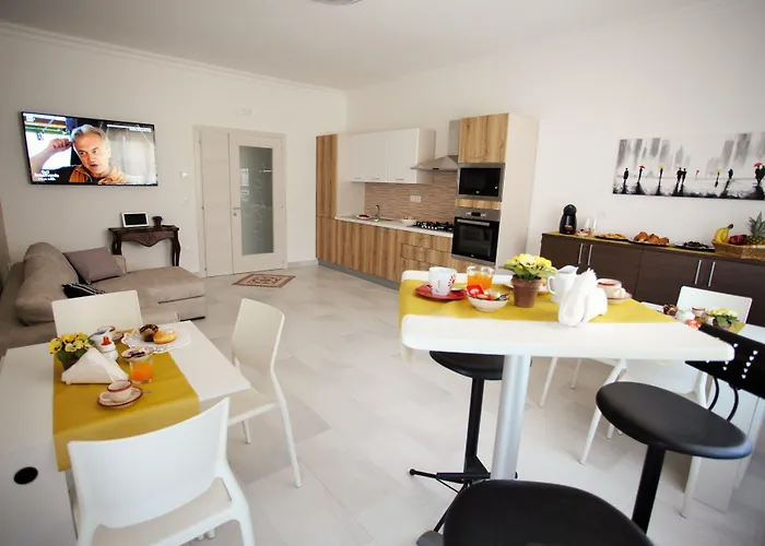 Central Apartments Crotone