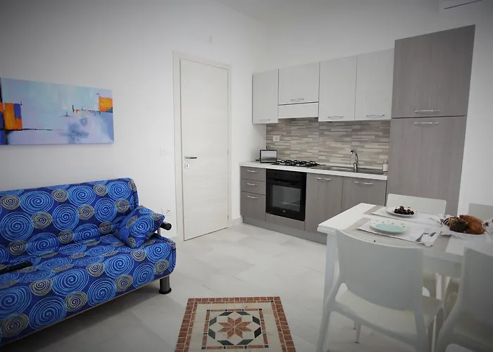 Central Apartments Bed & Breakfast Crotone