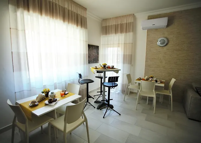 Central Apartments Bed & Breakfast Crotone